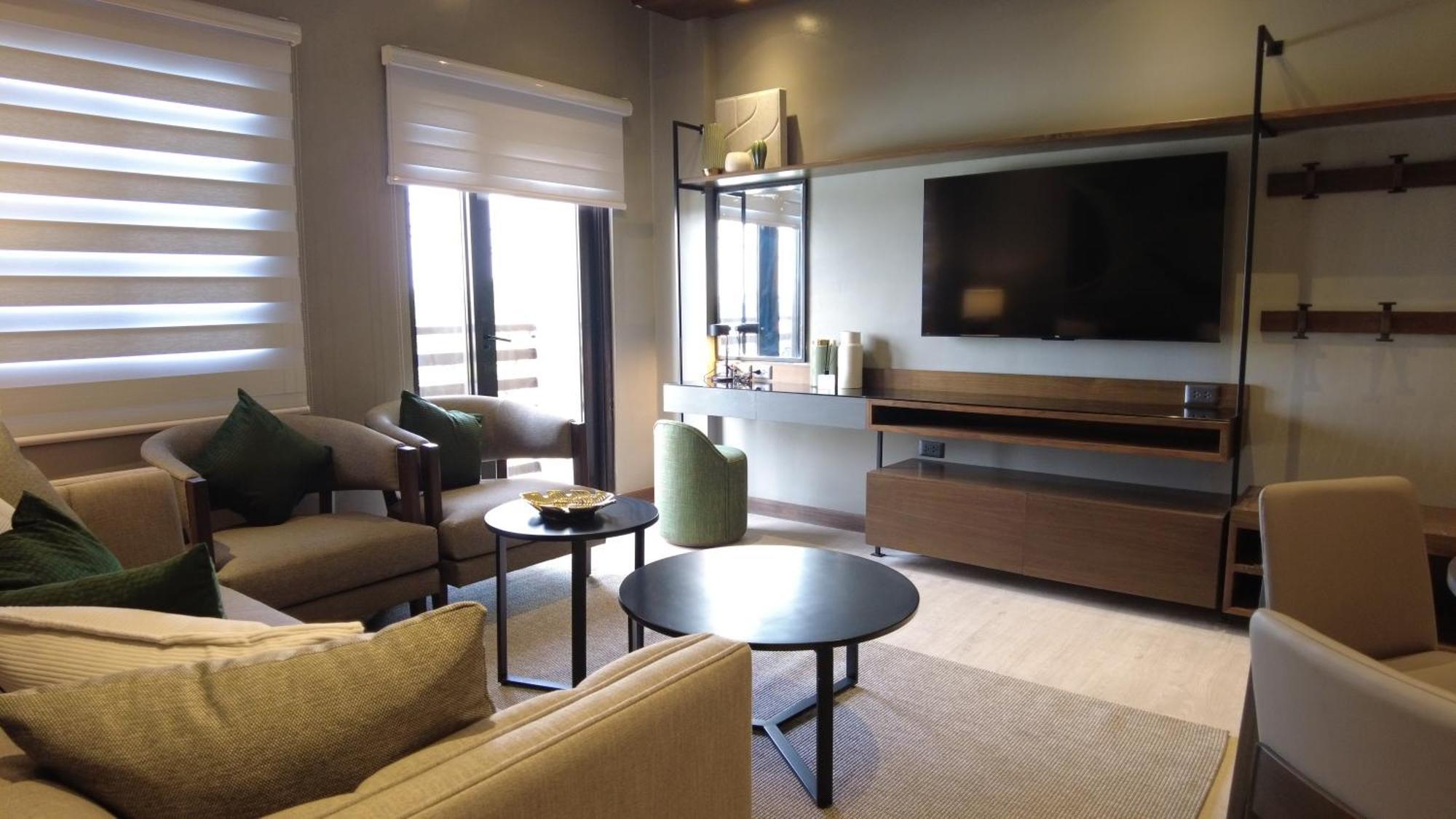 Guiguinto Acro Residences מראה חיצוני תמונה